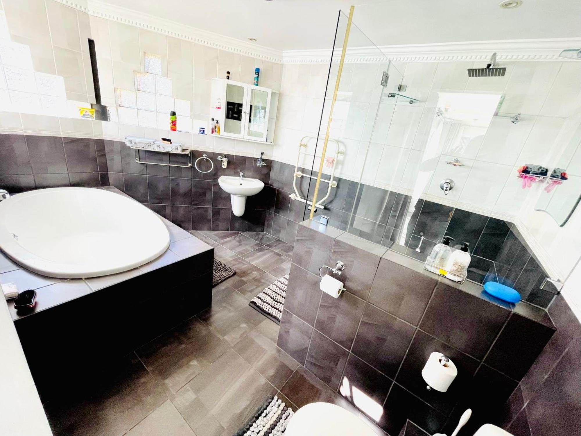 Hotel Vibes Cape Town Plattekloof 外观 照片